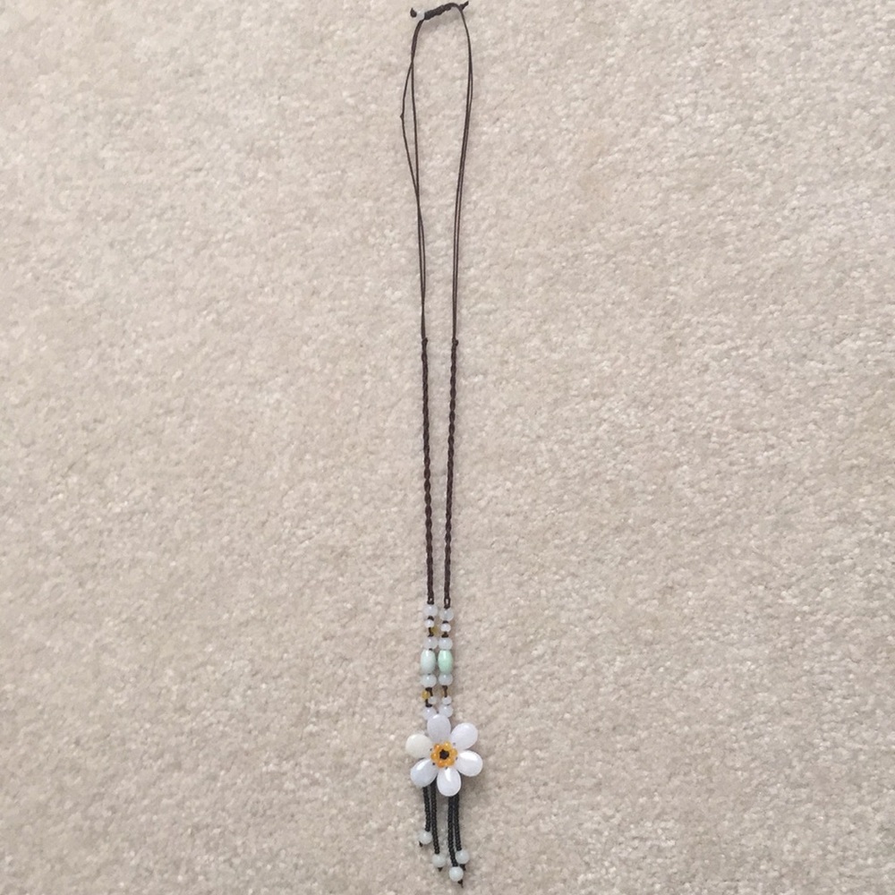 Jade flower necklace